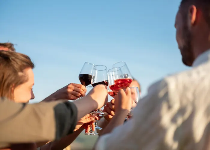 Oakstone Hills * נלאס